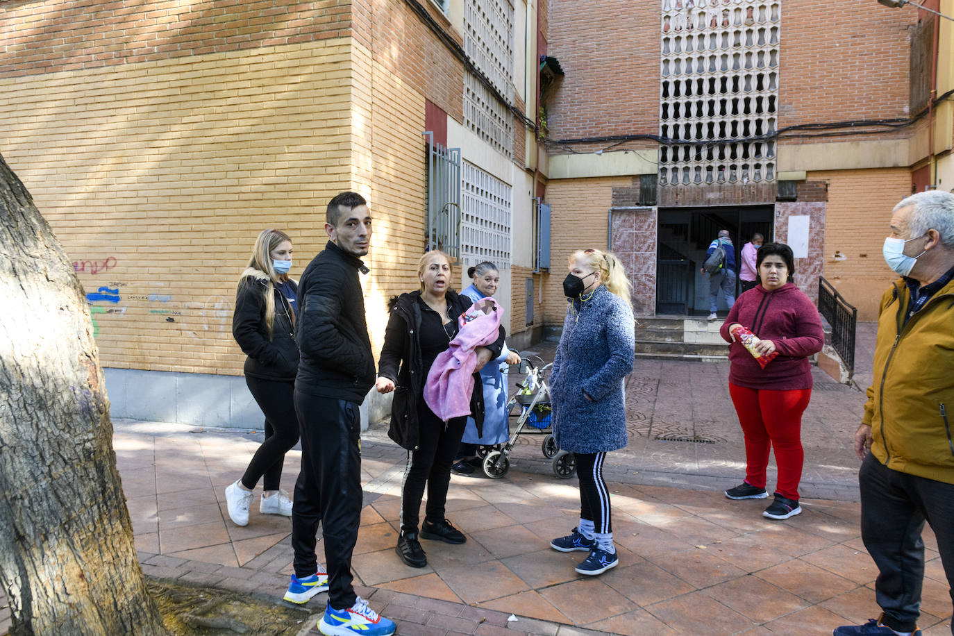 Fotos Tres semanas sin luz en el barrio de La Fama de Murcia La Verdad